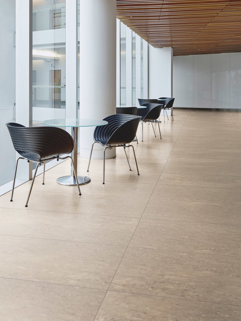 Riverstone Tundra AR0SRS40 | Amtico Commercial LVT Flooring from